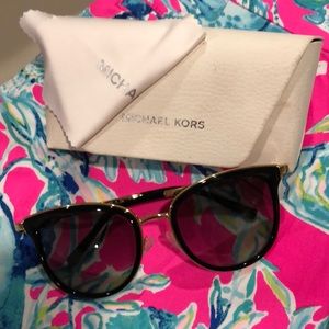 Michael Kors sunglasses 🕶 ‼️